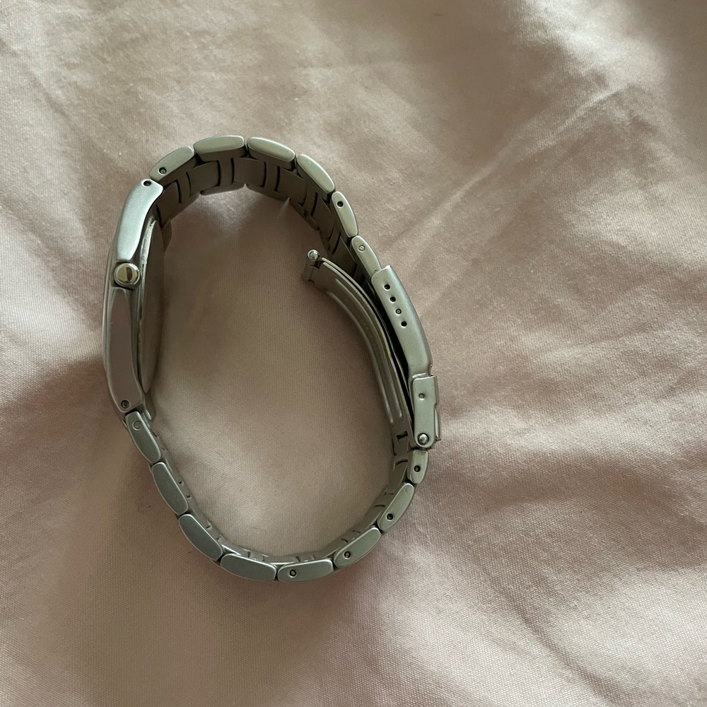 Men’s Kenneth Cole Silver Watch - Picture 3 of 5